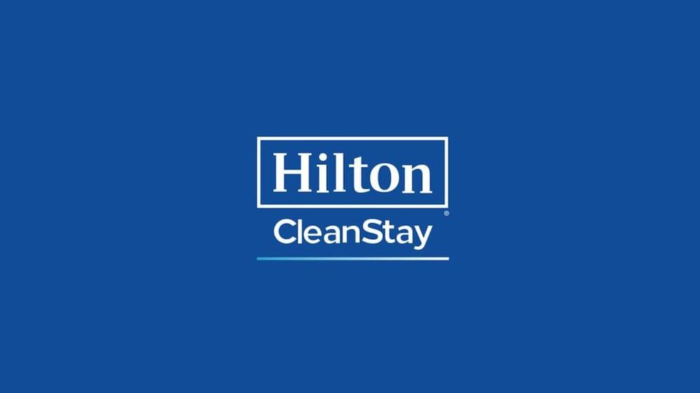 Hampton Inn & Suites Chicago - Либертивилл Экстерьер фото