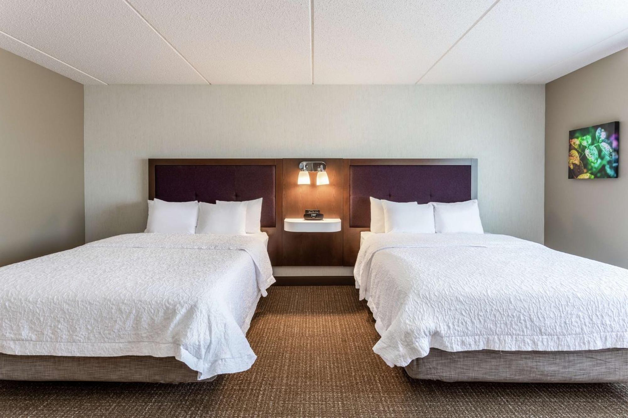 Hampton Inn & Suites Chicago - Либертивилл Экстерьер фото