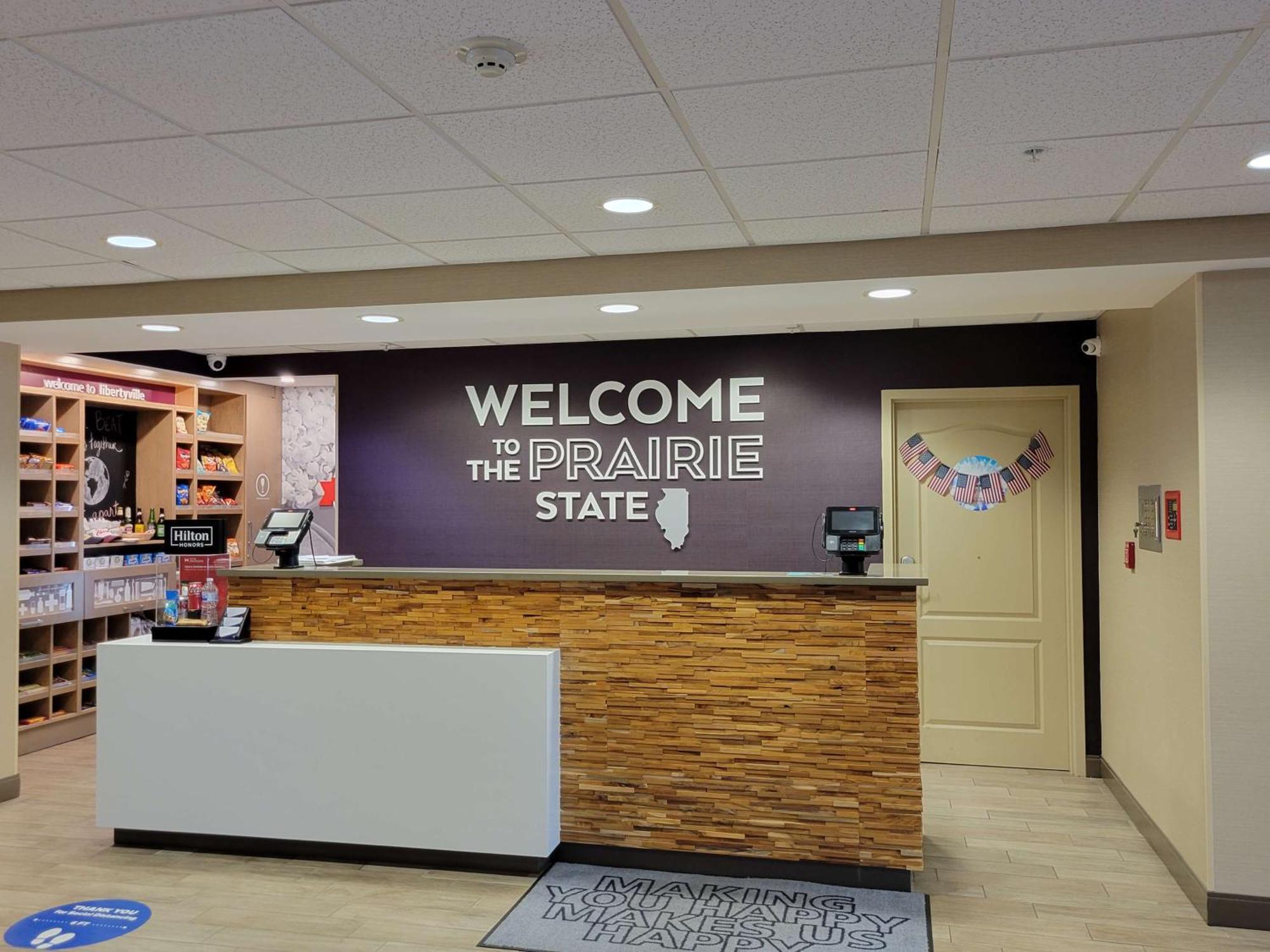 Hampton Inn & Suites Chicago - Либертивилл Экстерьер фото