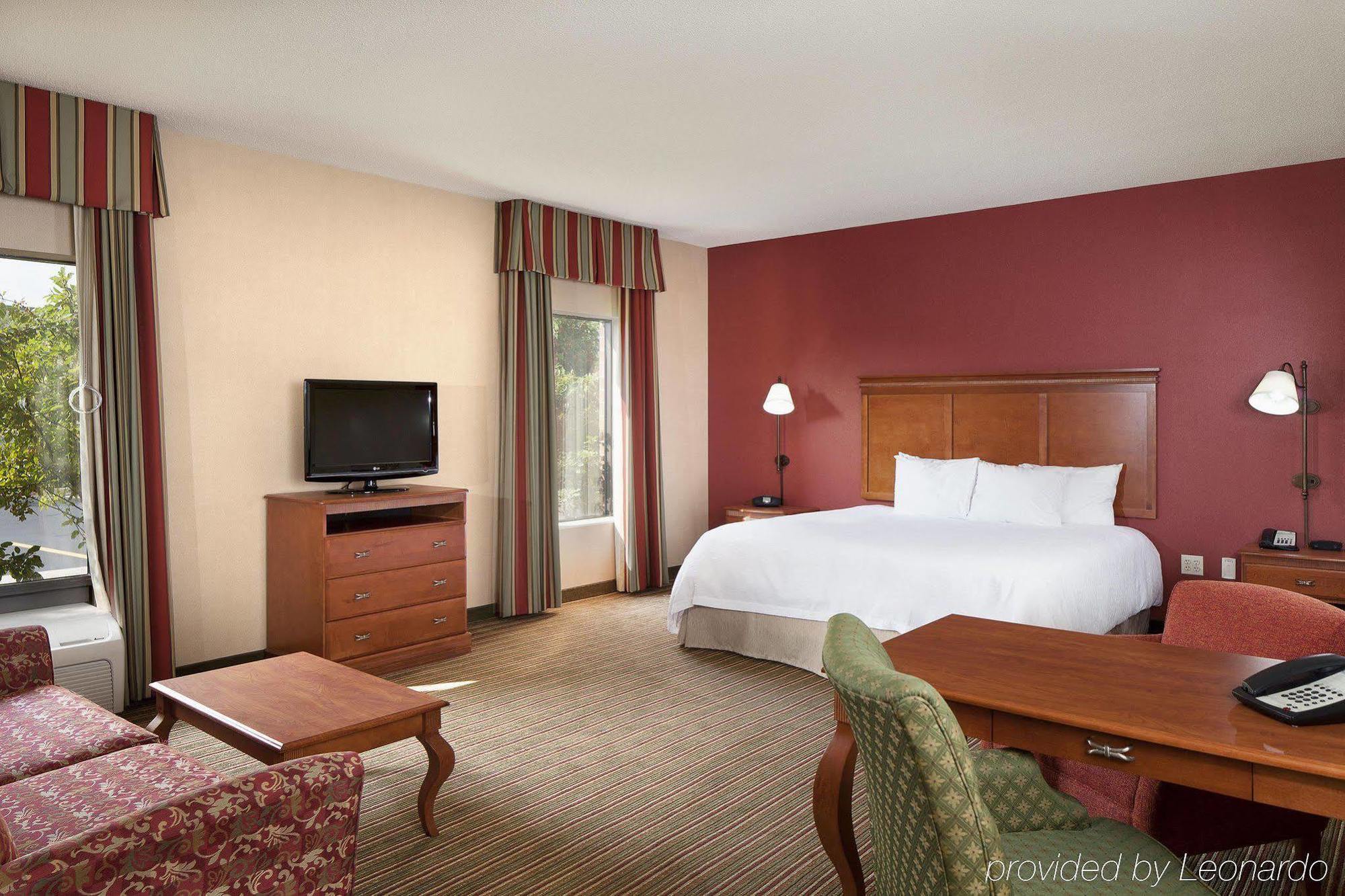 Hampton Inn & Suites Chicago - Либертивилл Экстерьер фото