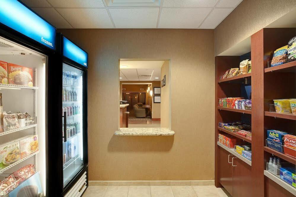 Hampton Inn & Suites Chicago - Либертивилл Экстерьер фото